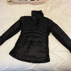 Lululemon down for a run pullover